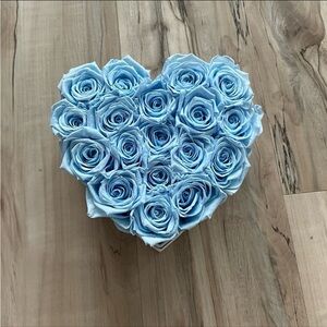 Small Heart Venus et Fleur